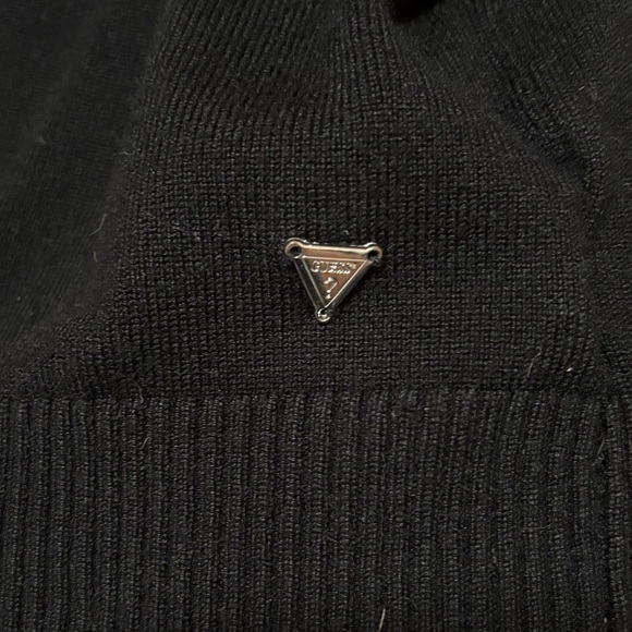 Guess Black Pullover Sweater - Picture 5 of 6